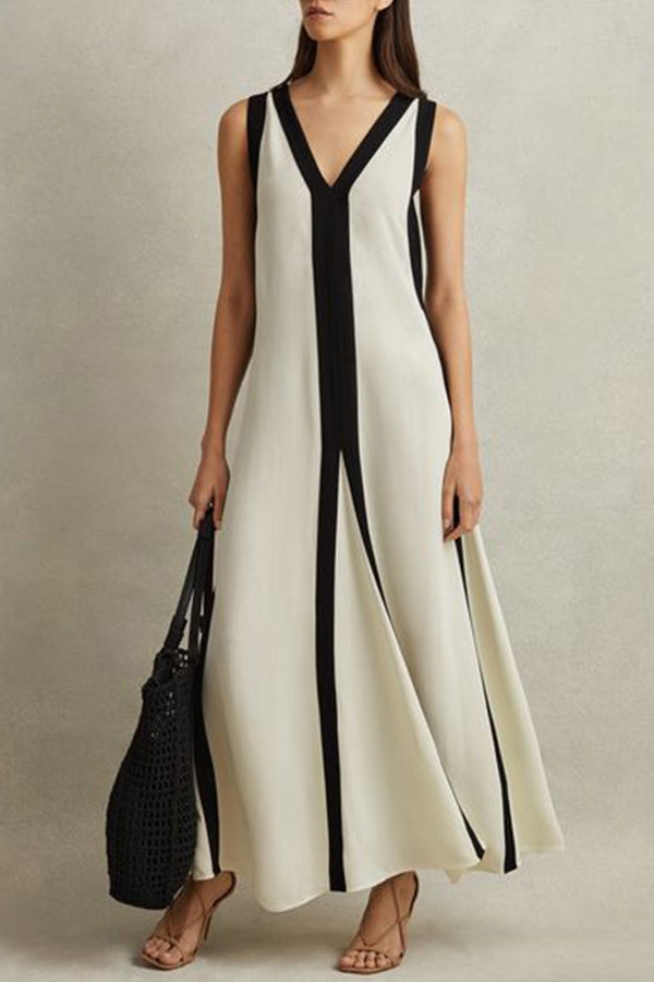 Chic Reversible Maxi Dress with Piano Keys
