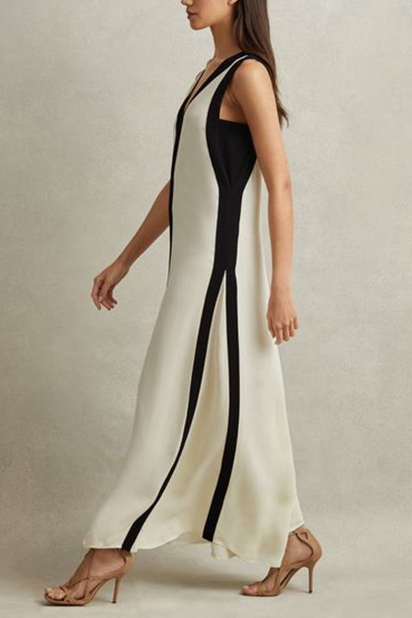 Chic Reversible Maxi Dress with Piano Keys