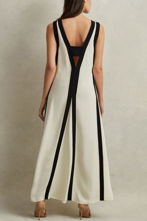 Chic Reversible Maxi Dress with Piano Keys