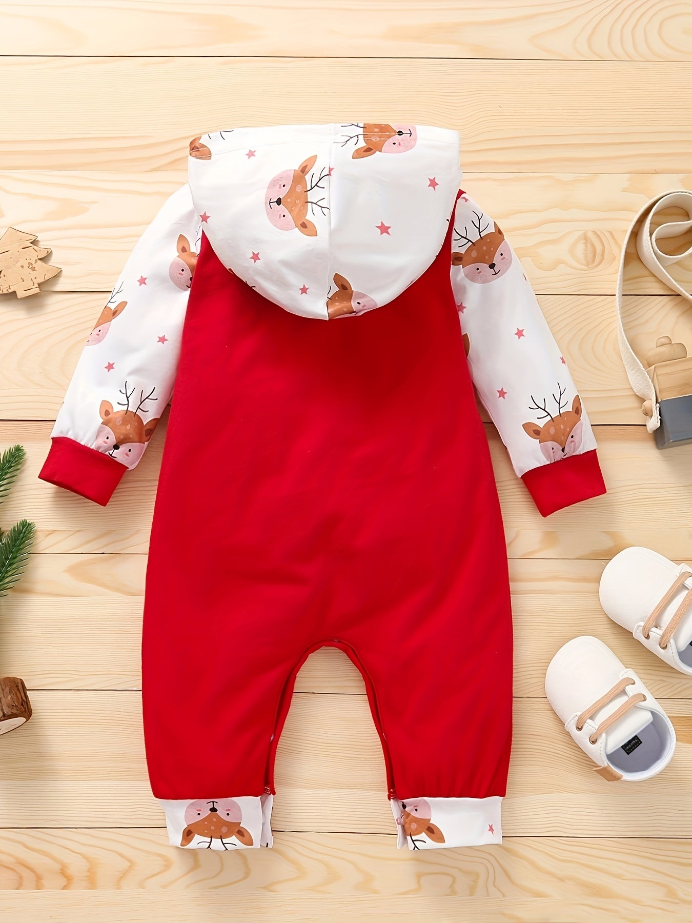 Baby Hooded Jumpsuit with Festive Print and Long Sleeves