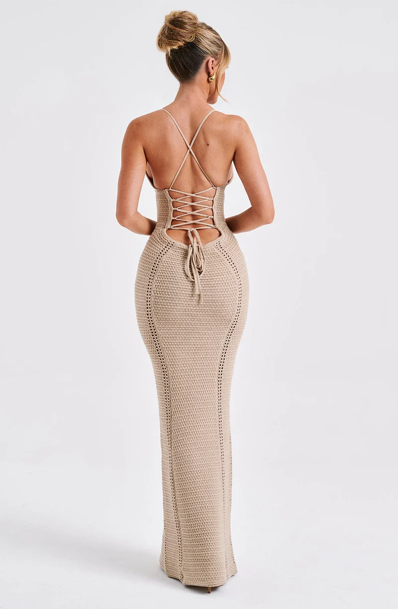Chic Hollow Backless Knit Maxi Dress