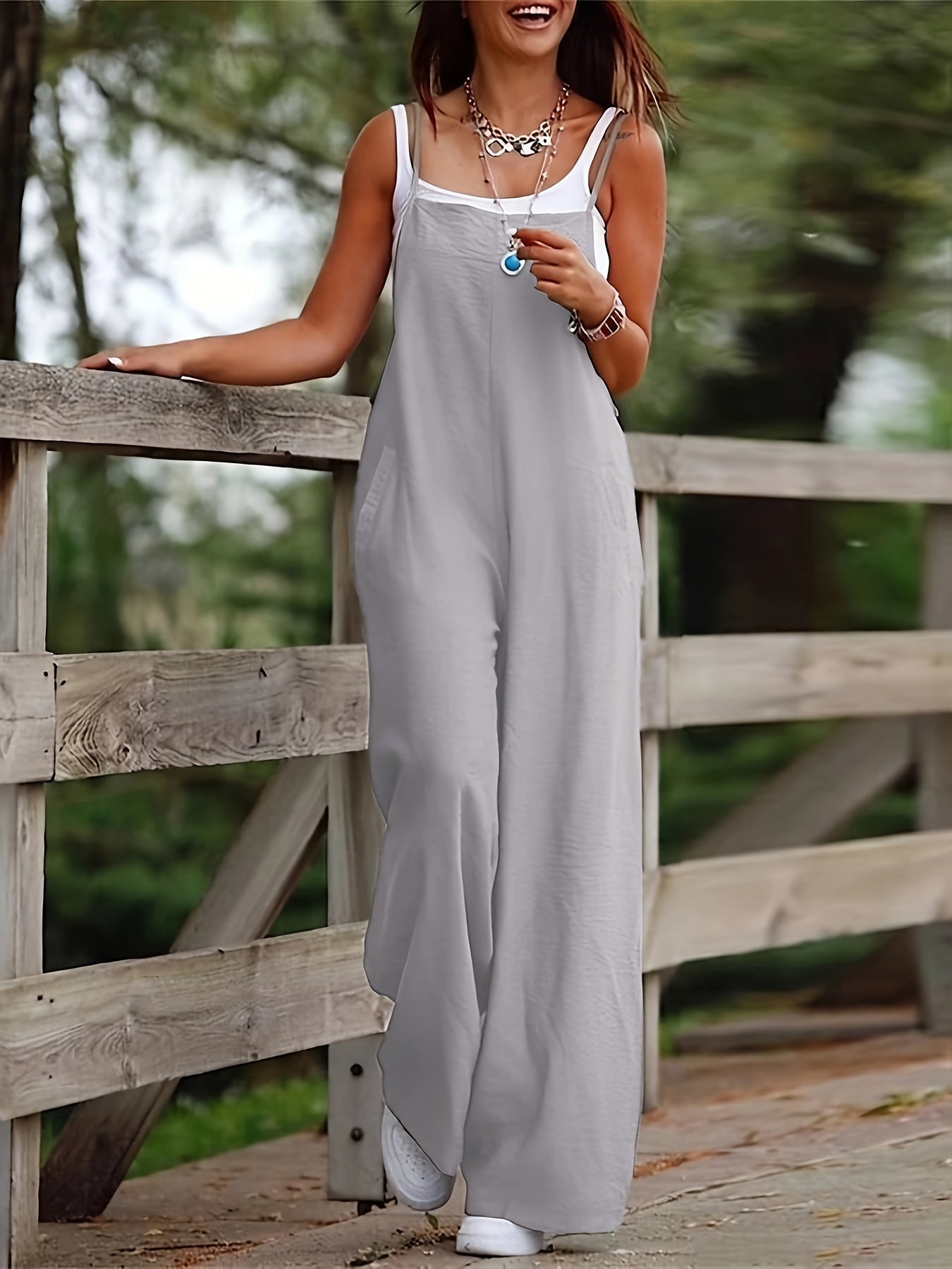 Women’s Loose Fit Solid Color Jumpsuit with Pockets