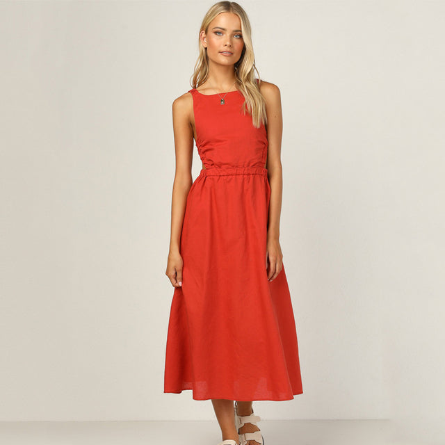 Chic Backless Maxi Dress for Elegance