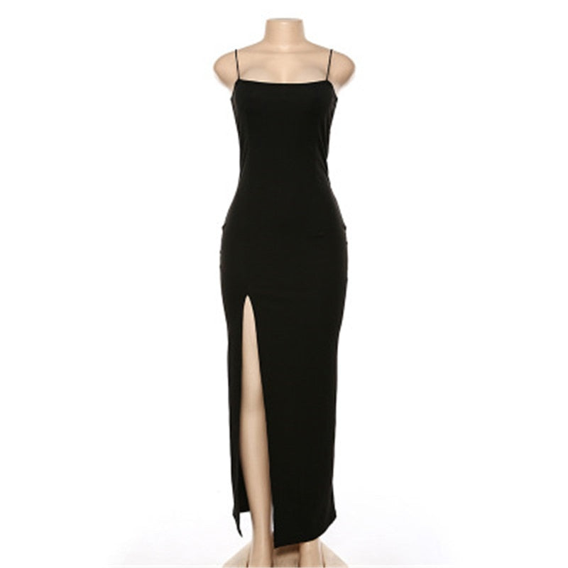 Chic Maxi Dress with Slits - Versatile Style