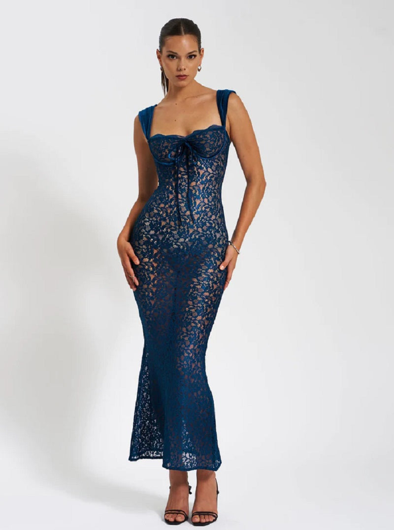 Elegant Lace Maxi Dress for Special Occasions