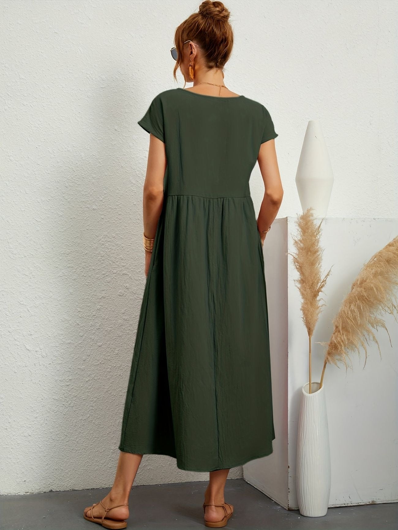 Chic Spring Camille Round Neck Dress