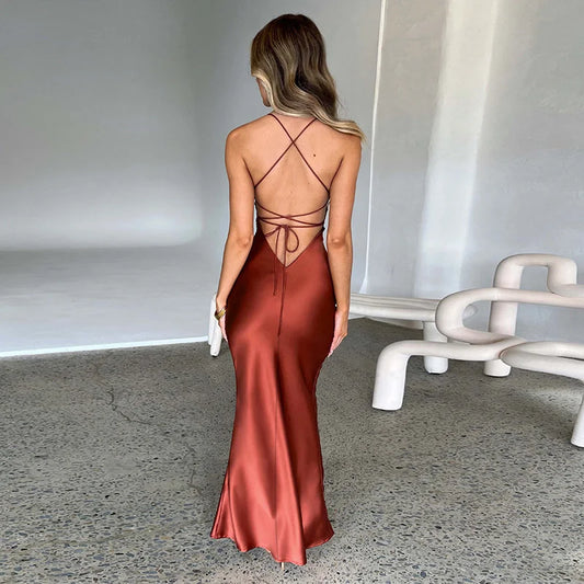 Chic Side Slit Maxi Dress - Effortless Elegance