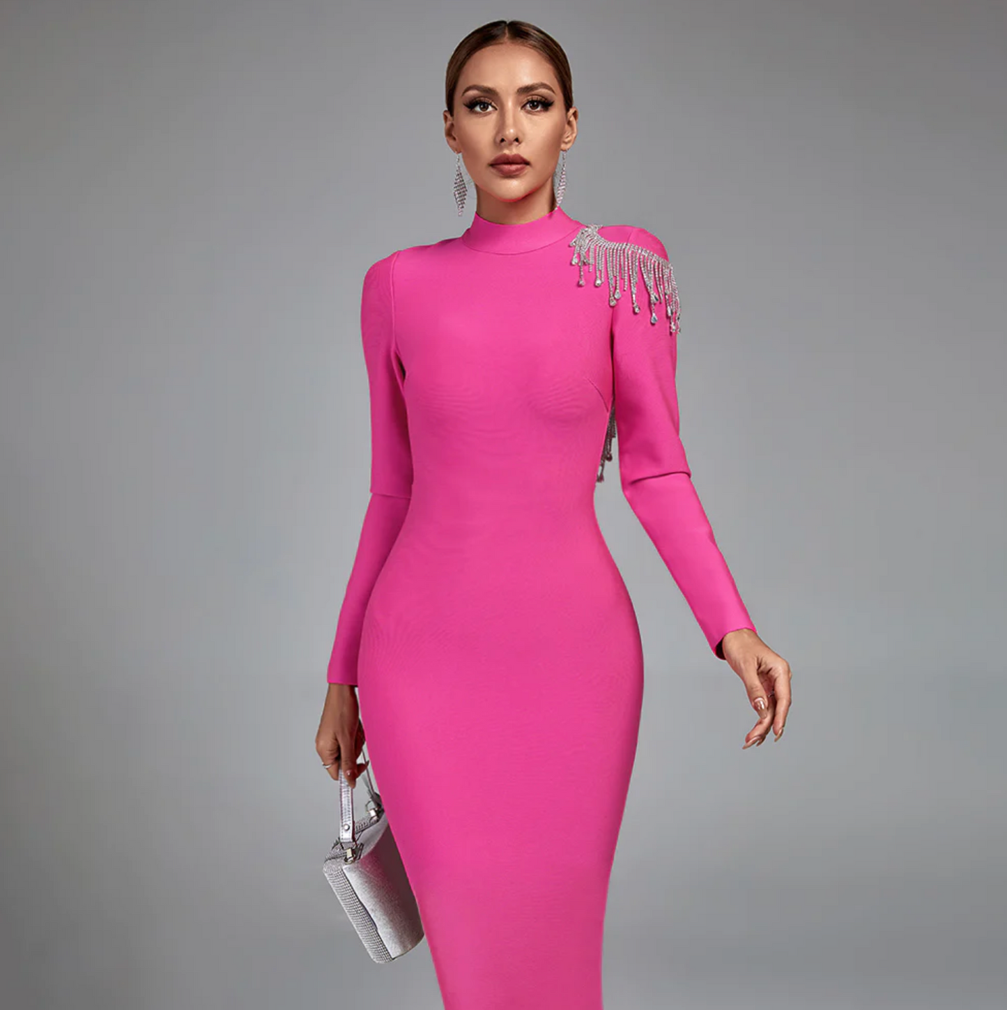 Chic Soft Pink Long-Sleeved Maxi Dress