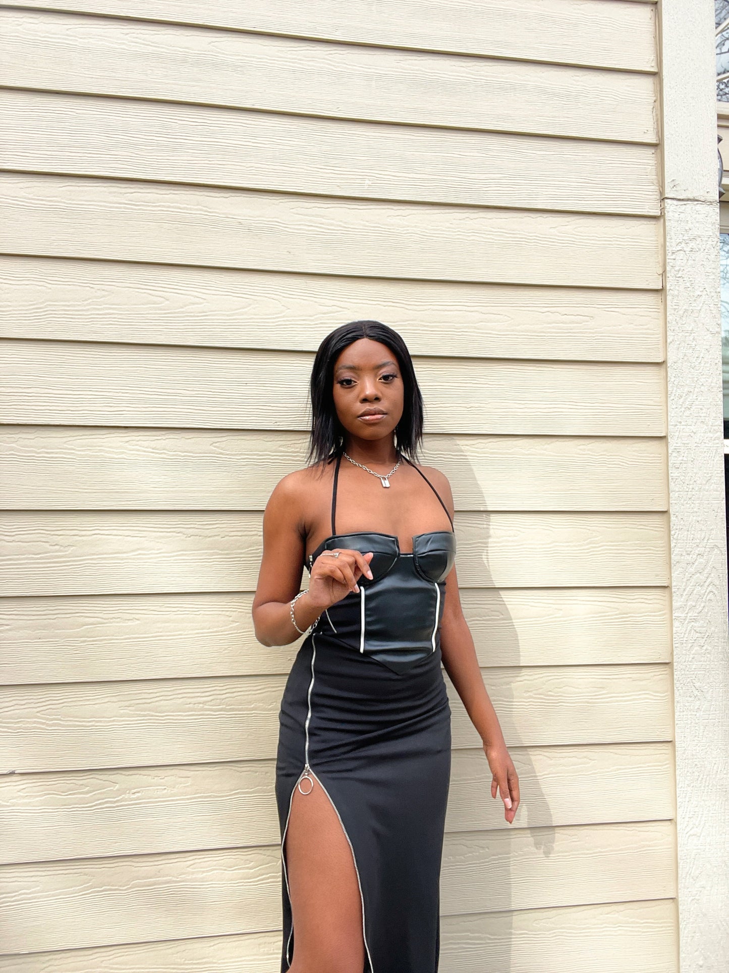 Chic Black Halter Maxi Dress with Zipper Slit