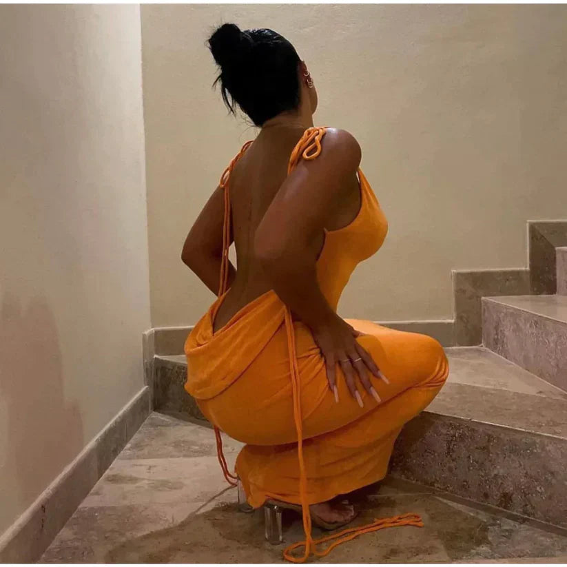 Serenity Backless Maxi Dress: Elegant & Versatile