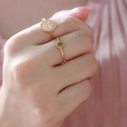 VERDANT GLOW – Peridot Beauty Ring