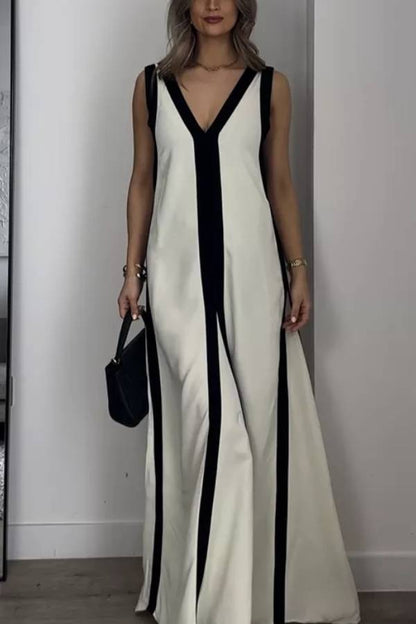 Chic Reversible Maxi Dress with Piano Keys
