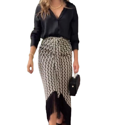 Elegant Black Long-Sleeve Maxi Dress