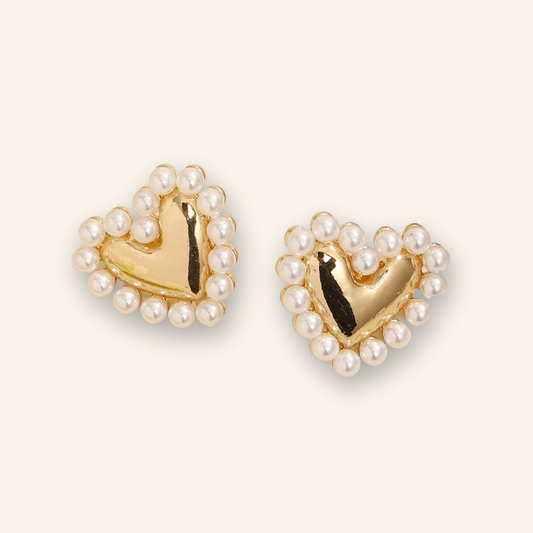 18K Gold Pearl Heart Earrings