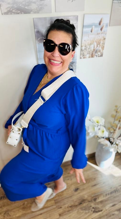 Elegant Long Dress with Tailored Belt