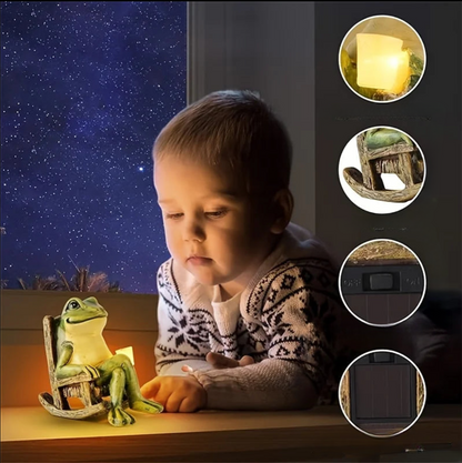 Solar Powered Frog Garden Statue with LED Light