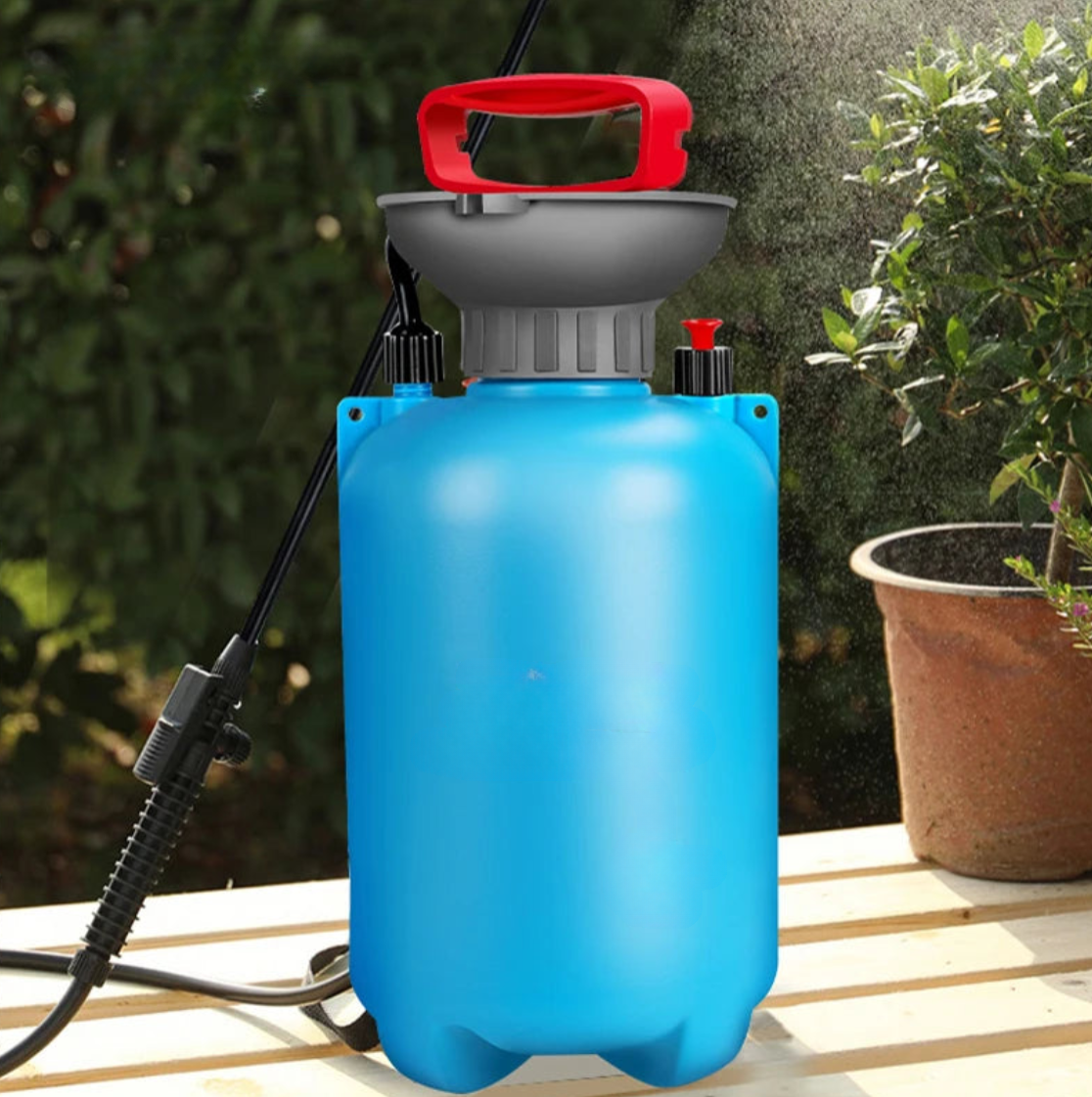 Manual Pressure Garden Sprayer for Lawn and Plants