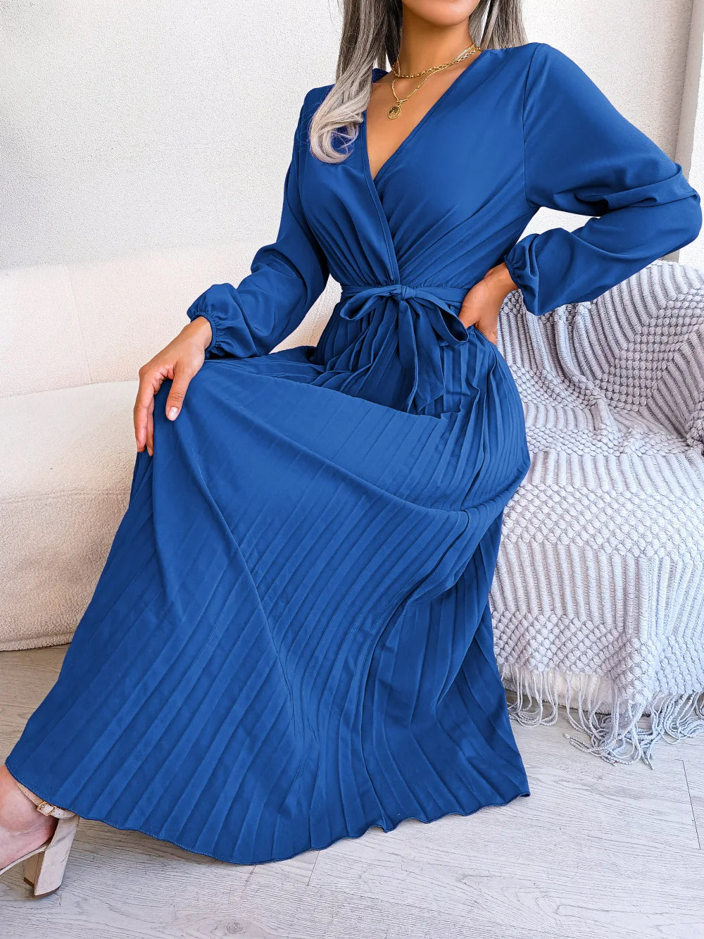 Elegant V-Neck Pleated Maxi Dress