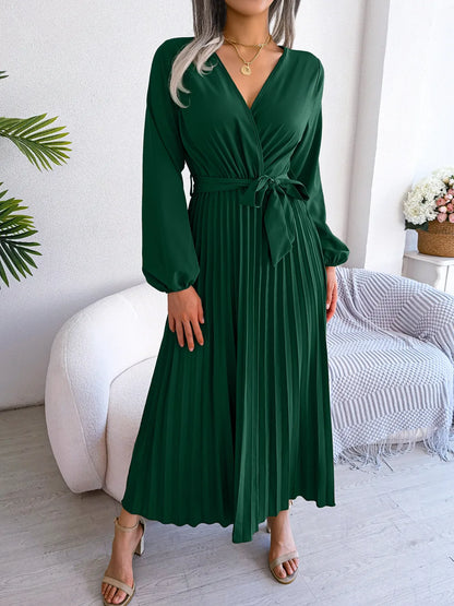 Elegant V-Neck Pleated Maxi Dress