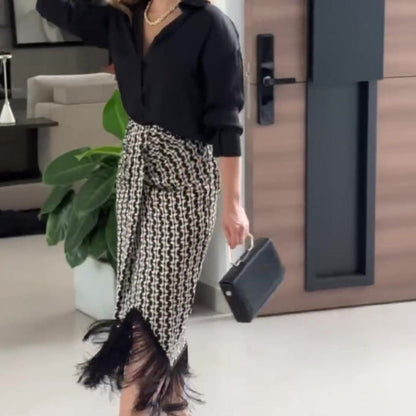 Elegant Black Long-Sleeve Maxi Dress