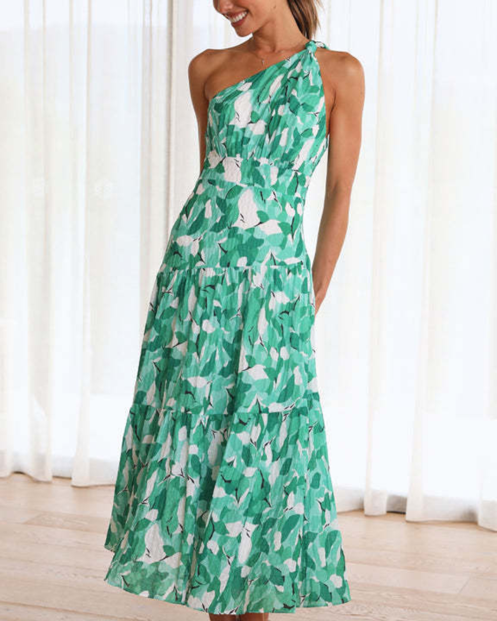 Elegant Maxi Dress for Every Occasion