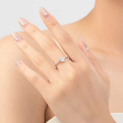 Minimalist Romantic Hearts Zirconia Ring