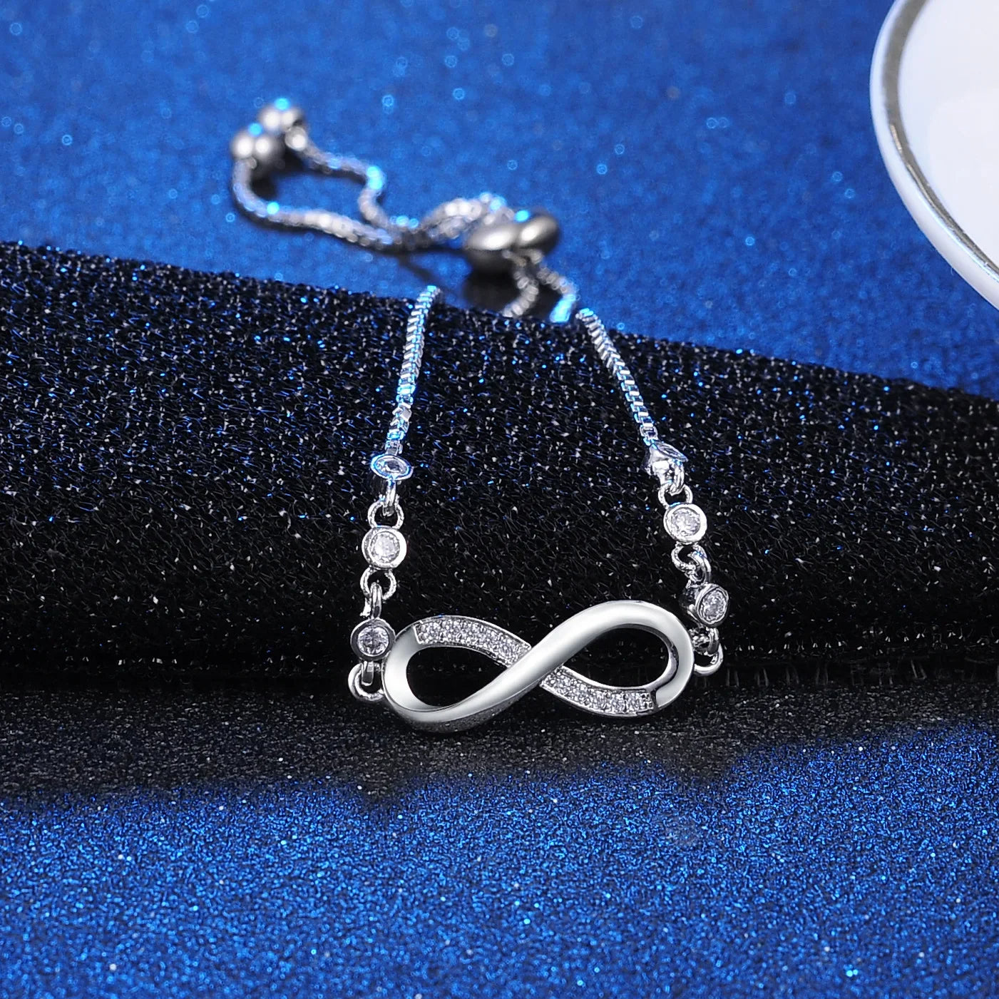 Twinkling Love Infinity Chain Bracelet