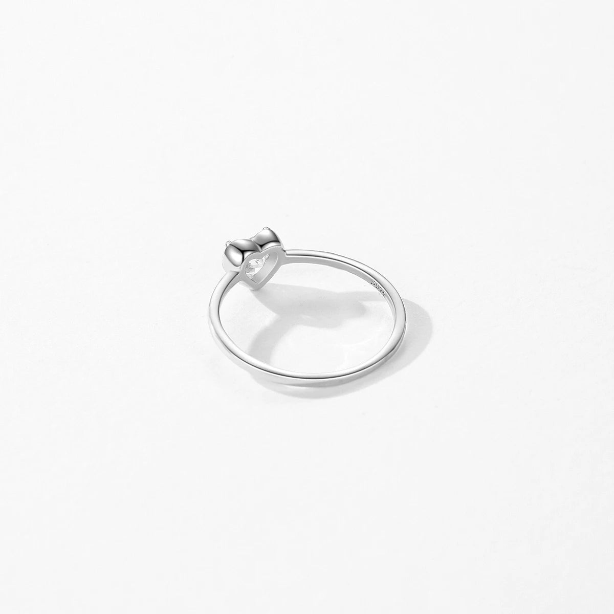 Minimalist Romantic Hearts Zirconia Ring