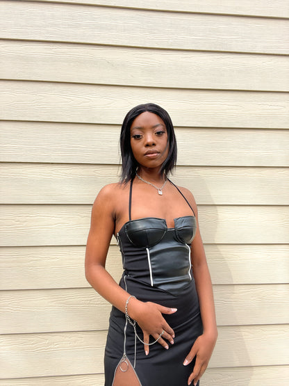 Chic Black Halter Maxi Dress with Zipper Slit