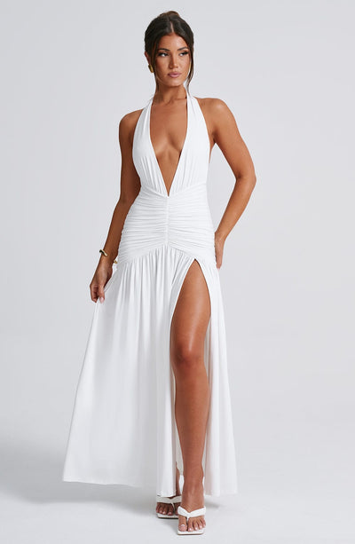 Elegant Maya™ Maxi Dress with Spaghetti Straps