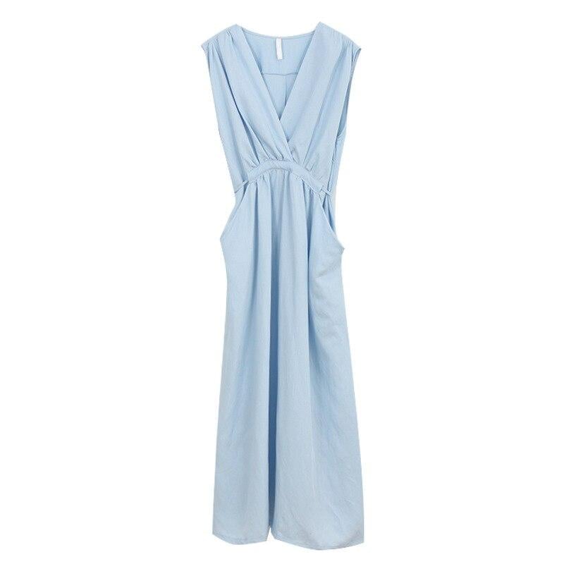 Chic Wrap Maxi Dress with Pockets