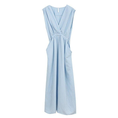 Chic Wrap Maxi Dress with Pockets